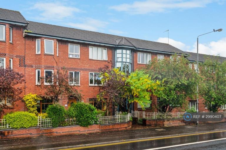 2 bedroom flat in Maryhill Road, Glasgow, G20 (2 bed) (#2990407)