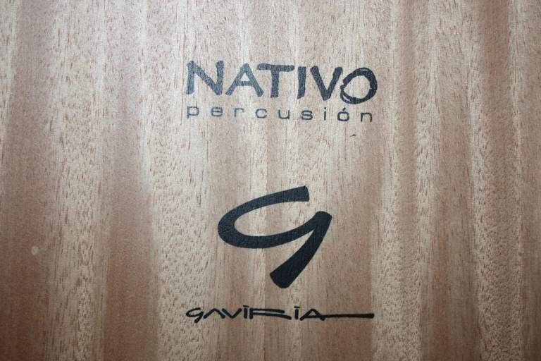 Nativo INIC-BROWN Inicia Series Standard-Class A Oak Cajon ~ Brown Front Finish ~ £95 ono