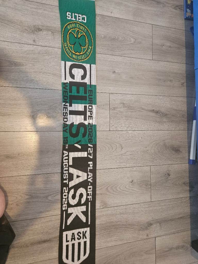 New Celtic/LASK Football Scarves x6