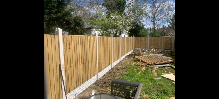 Fencing  &  Gardens  170£ per panel 