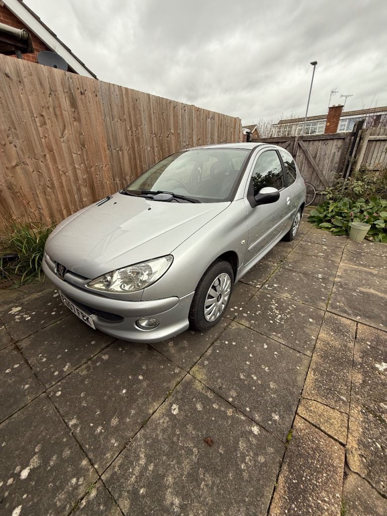 Peugeot, 206, Hatchback, 2007, Manual, 1360 (cc), 3 doors