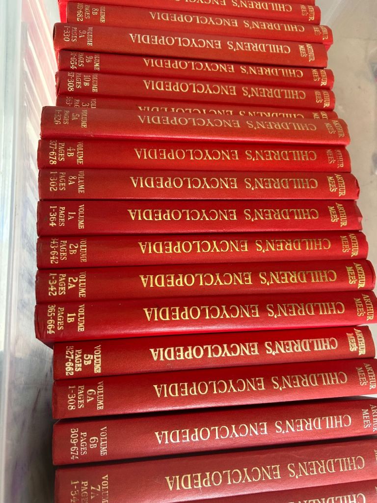 children's aurther mees encyclopaedias new 1960's  20 volumes - never opened