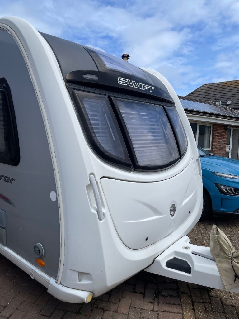 Swift Conqueror 480 T6D 2011 