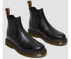 brand new dr martens size 11 chelsea boots brand new dr martens size 11 chelsea boots