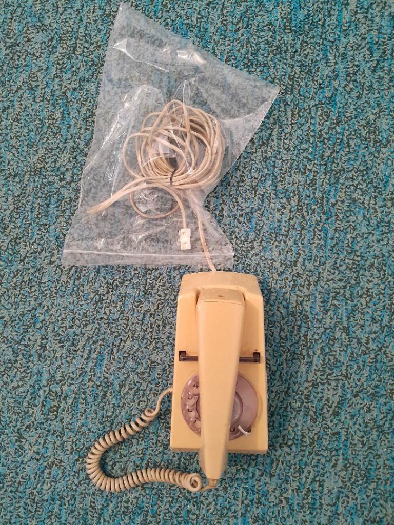 Dial Trimphone Retro Landline Phone