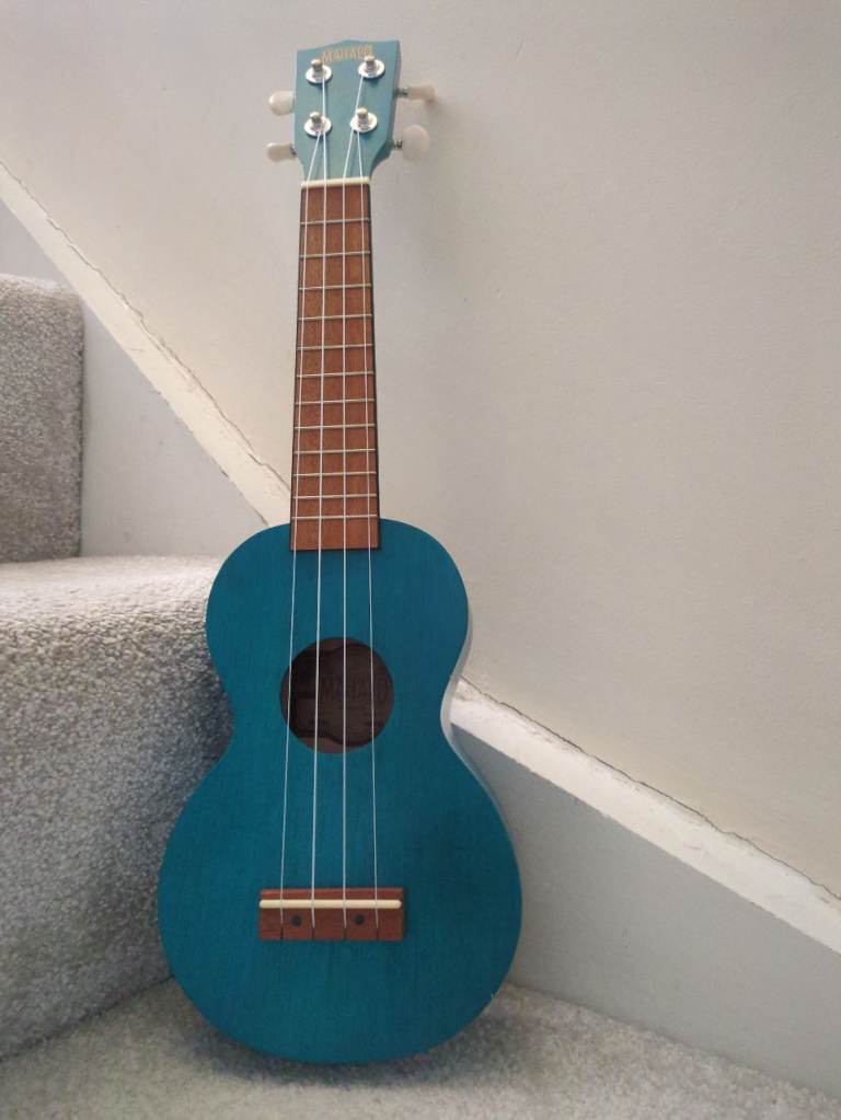 Blue Ukulele – Good Condition, Great for Beginners
