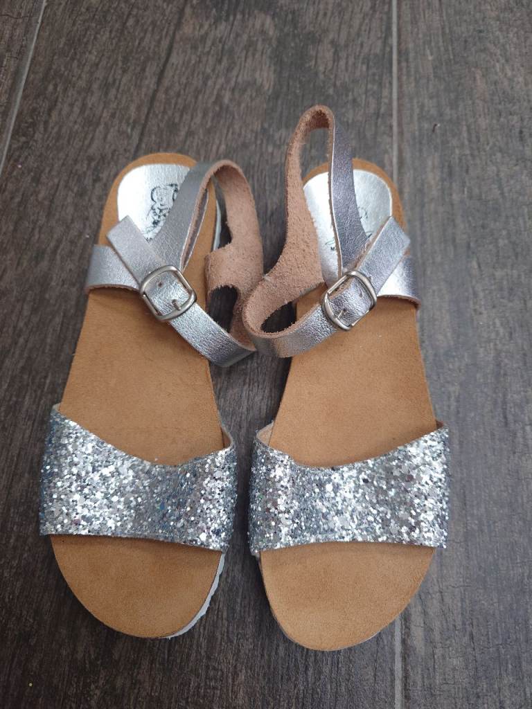 Children's Silver Glitter Sandals Size 2 - New