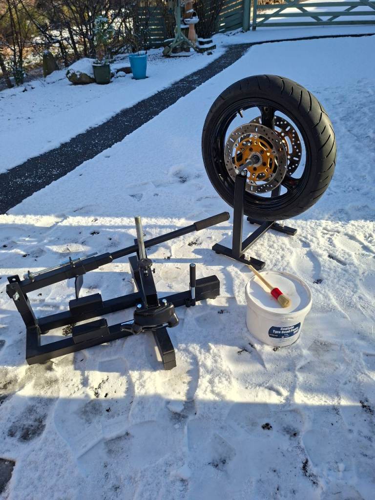 OlmaxMotors Motorcycle Tyre Changer and Wheel Balancer.