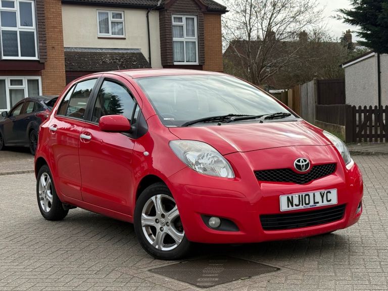 Toyota, YARIS, Hatchback, 2010, Semi-Auto, 1329 (cc), 5 doors