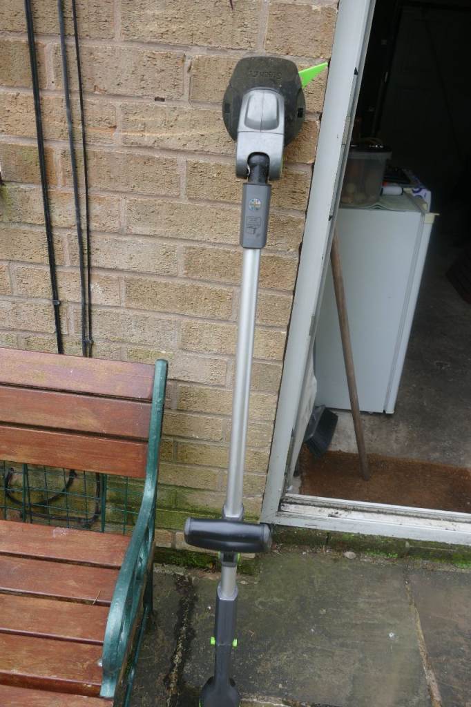 Cordless GTECH strimmer - Good Condition