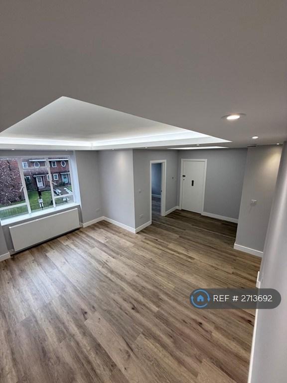 2 bedroom flat in Charlbert Court, London, NW8 (2 bed) (#2713692)