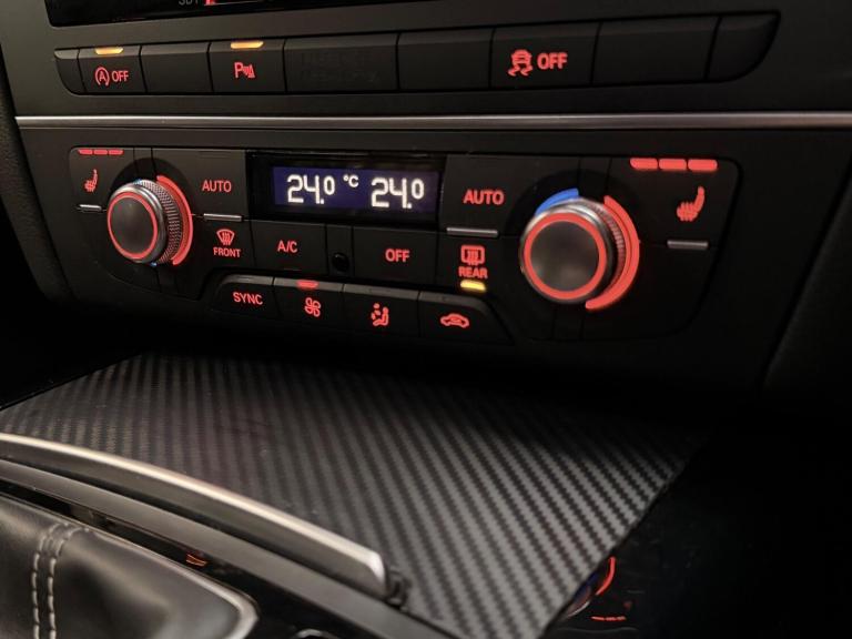 2017 Audi A6 Saloon 2.0 TDI ultra Black Edition Euro 6 (s/s) 4dr SALOON Diesel Manual