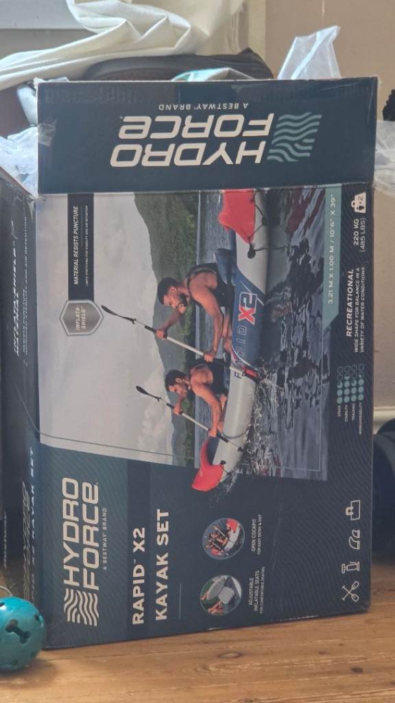 Used once. Hydro-Force Rapid X2 Kayak Set