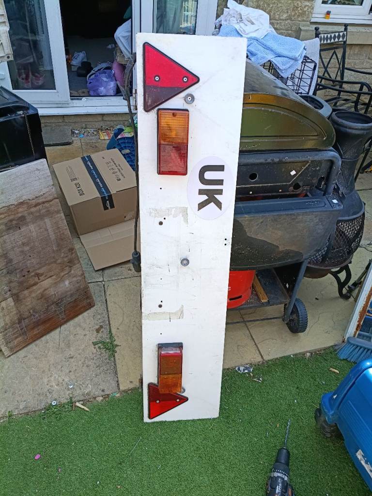 Trailer light board