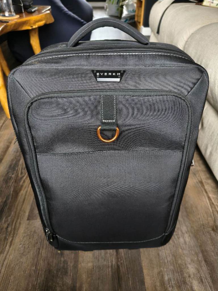 Everki EKB420 laptop trolley.