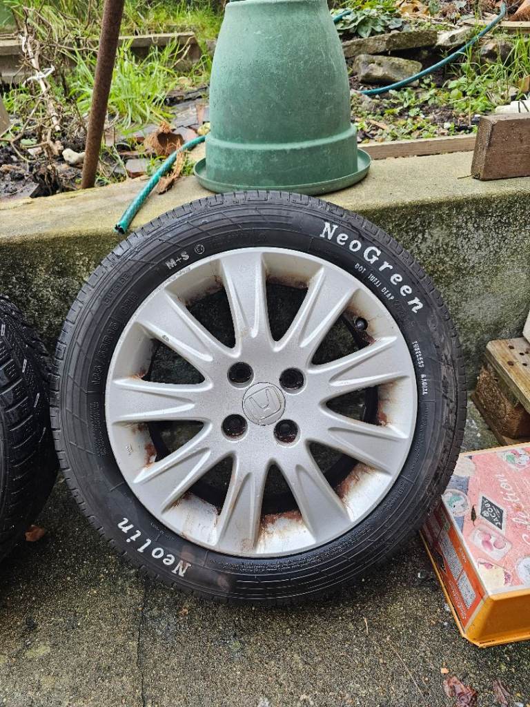 Honda jazz mk1 alloywheels with tyres