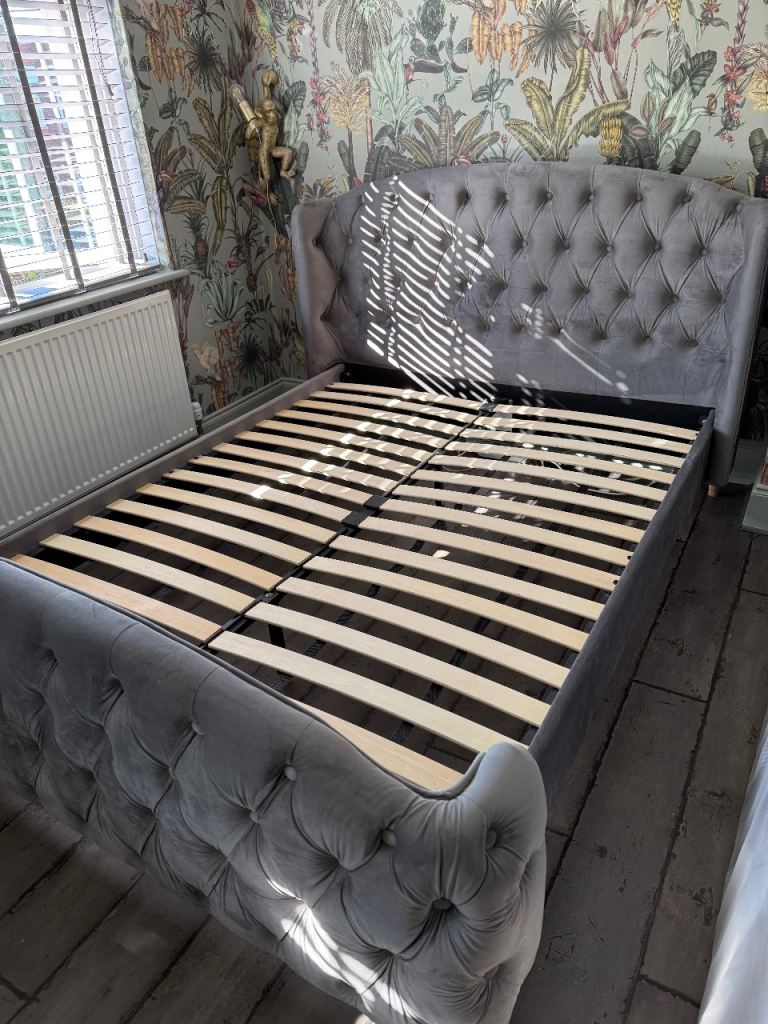 Next Grey Velvet king size Bed Frame – Good Condition