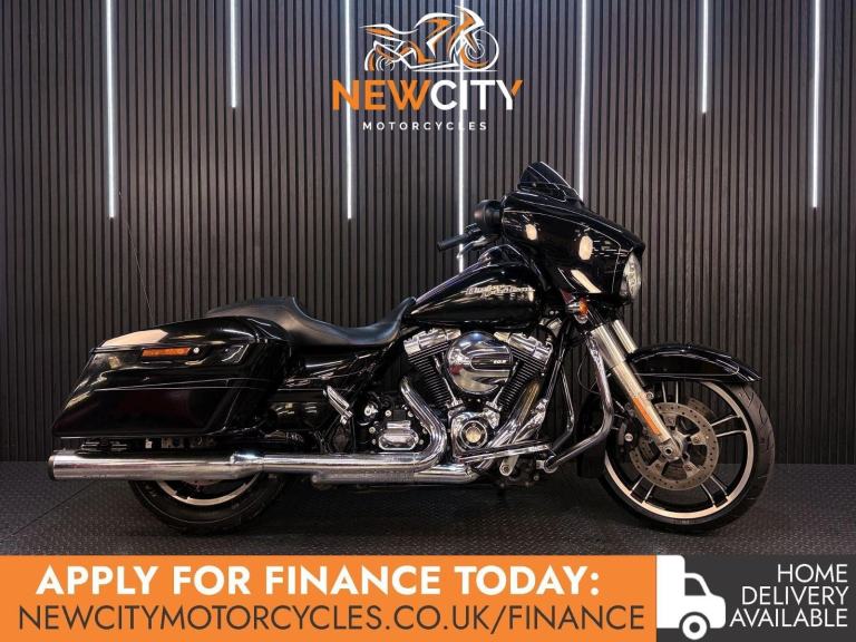 2014 Harley-Davidson Touring 1690 FLHX Street Glide Tourer Petrol Manual (87 ps)