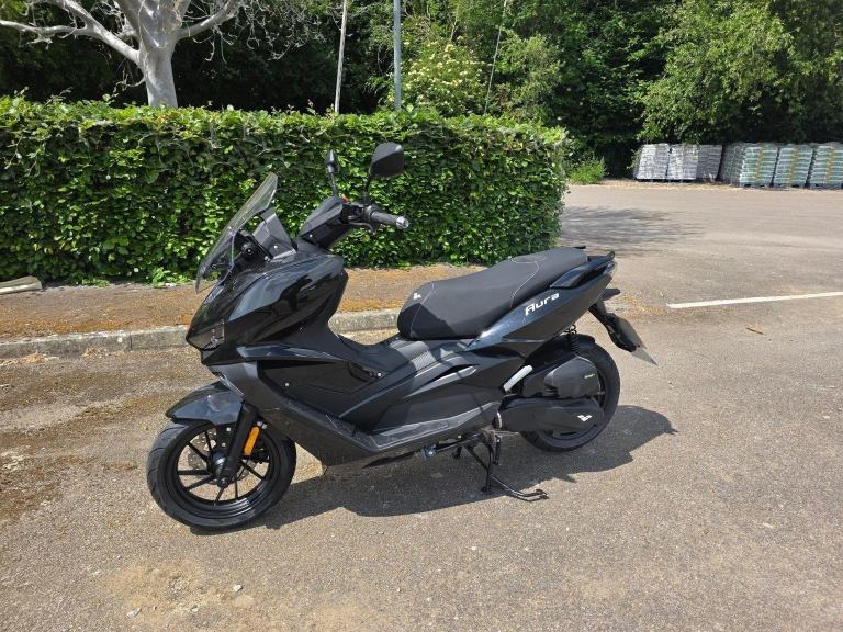 LEXMOTO AURA 125 CVT EURO 5 2025 Petrol Automatic in Grey