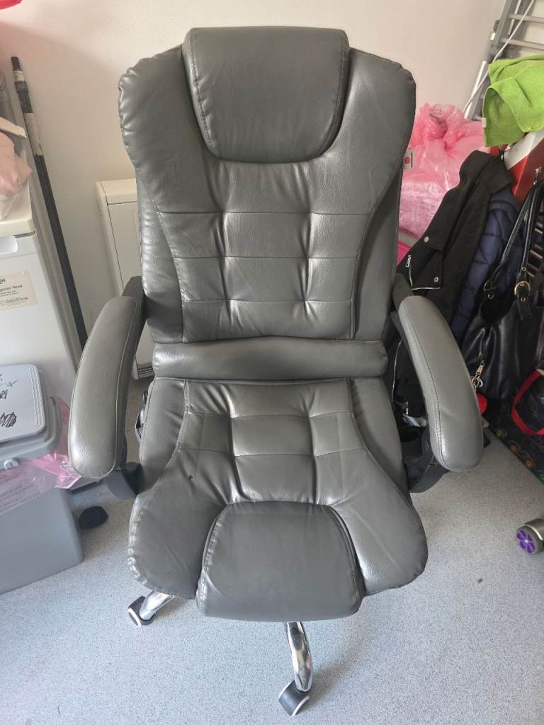 PC Chair With Massager
