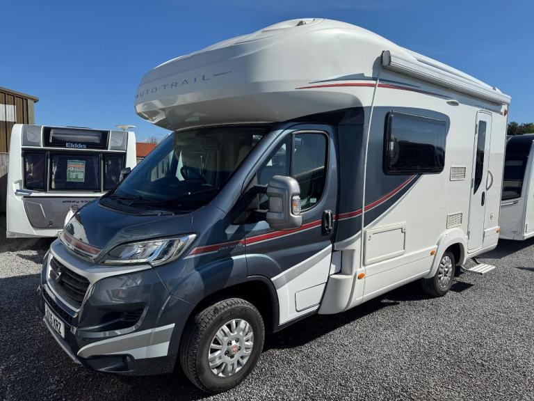 Auto-Trail Imala 615 FIAT DUCATO 35 C/C MULTIJET DIESEL AUTOMATIC 2015/15