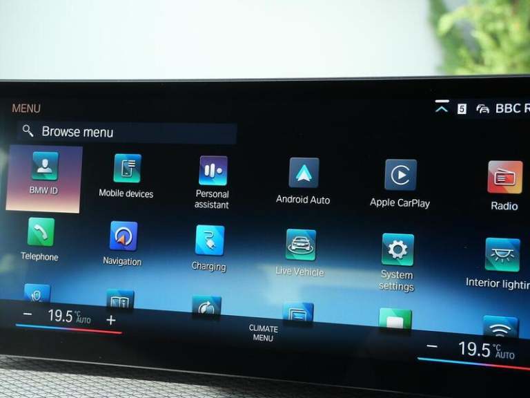 2022 BMW 3 Series 2.0 330e 12kWh M Sport Touring 5dr Petrol Plug-in Hybrid Auto Euro 6 (s/s)  Est...