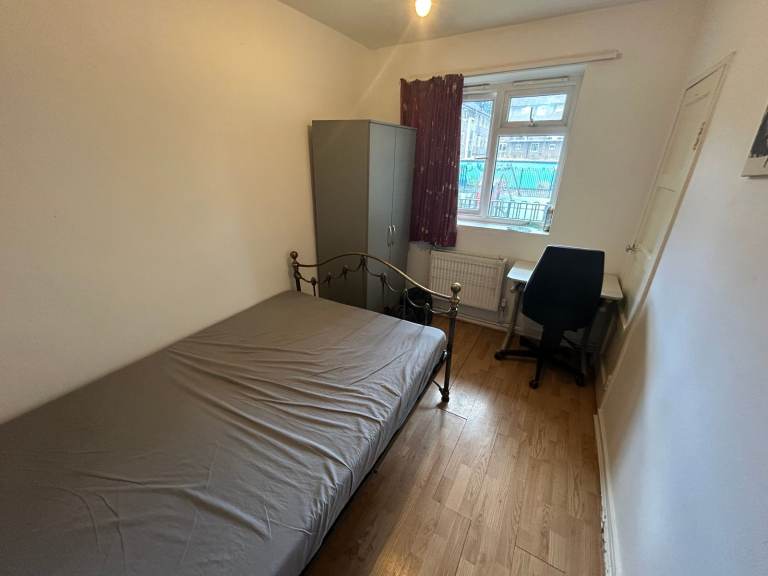 Selection of Two Rooms in flatshare - Queen Caroline Street, Hammersmith, W6 9BS