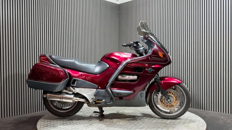 Honda ST 1998 58K GOOD RUNNING LIGHT PROJECT BIKE 1100CC