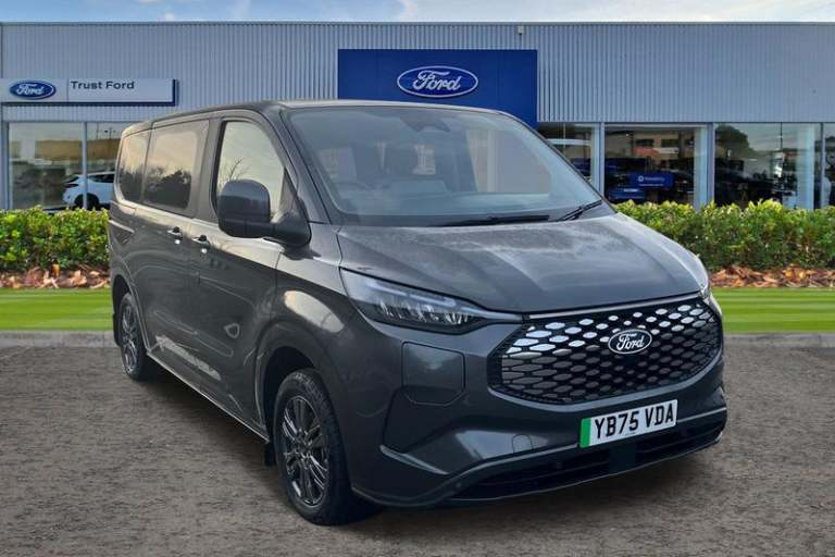 2025 Ford Tourneo Custom 160kW 65kWh H1 Titanium 8 seater Auto MPV ELECTRIC Automatic