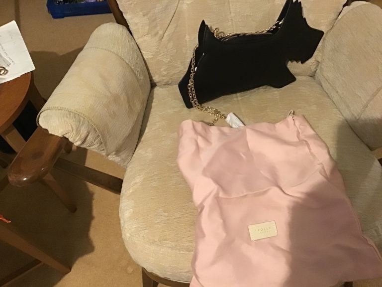 Radley Shoulder bag in shape of Radley dog. New unused. £65.00