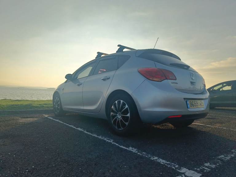 Vauxhall, ASTRA, Hatchback, 2009, Manual, 1598 (cc), 5 doors