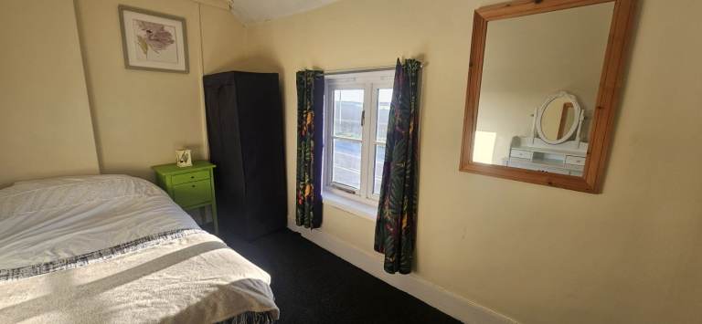 Lovely single room close to Cambridge