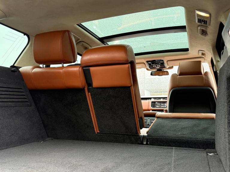 2015 Land Rover Range Rover 4.4 SDV8 Autobiography 4dr Auto ESTATE DIESEL Automatic