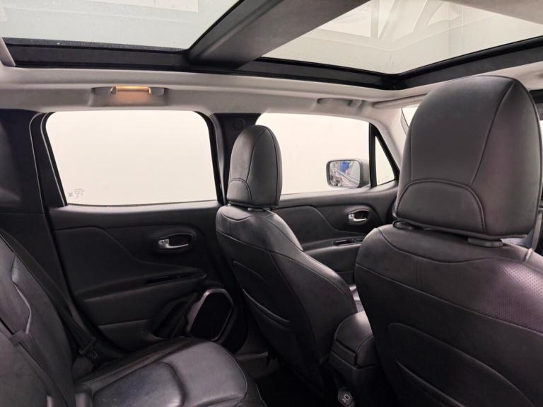 2019 Jeep Renegade 1.0 T3 GSE Limited 5dr **HUGE LUXURY SPEC**  FSH ESTATE Petrol Manual