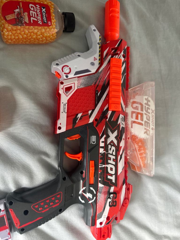X shot hyper gel blaster gun