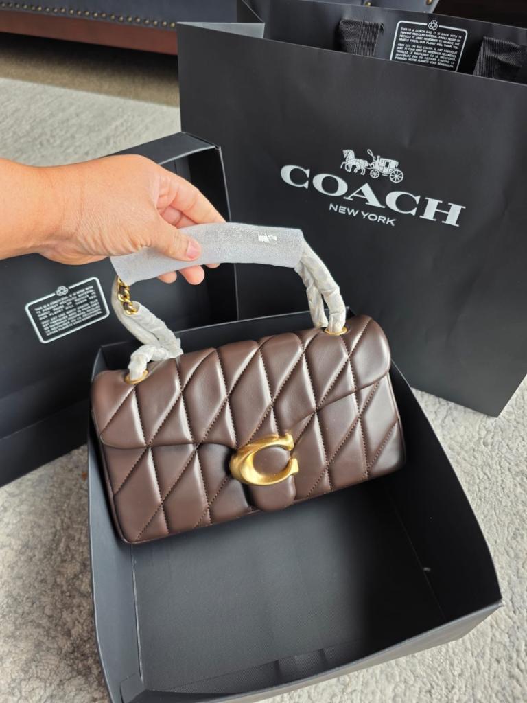 Coach tabby shoulder bag 26 with pillow quilting maple color 