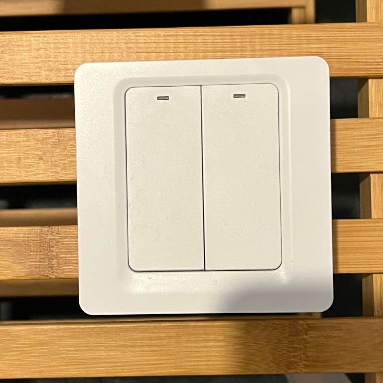 Wi-Fi Smart light switches (6 available)