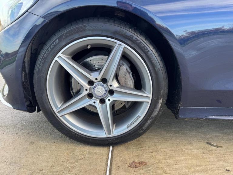 2017 Mercedes-Benz C Class C200d AMG Line Premium Plus 4dr Auto SALOON DIESEL Automatic