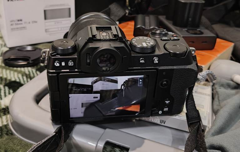 Fujifilm X-S20 Digital Camera  Bundle 