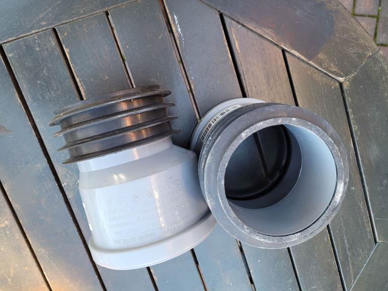 3 of AIRFIT OFFSET STRAIGHT Soil Pipe COUPLER 110MM X3