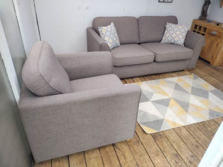 DFS two piece sofa set in Taupe-immaculate condition