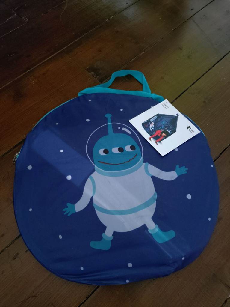 Kid's play  tent 