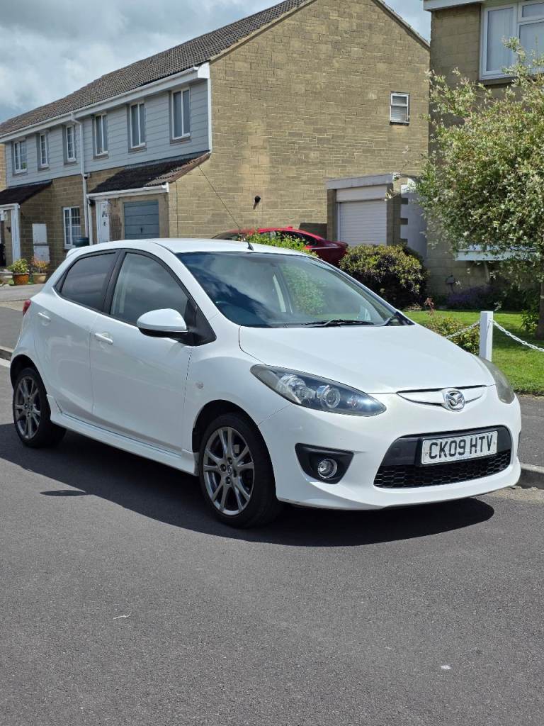 Mazda, 2, Hatchback, 2009, Manual, 1349 (cc), 5 doors