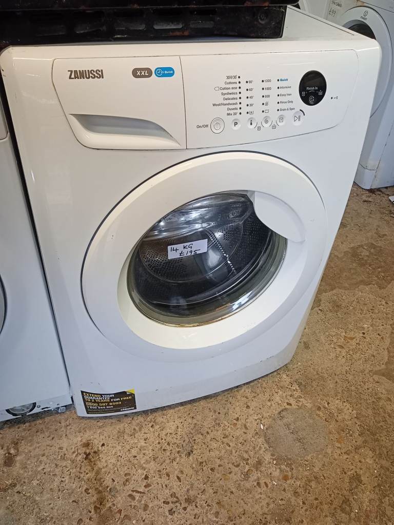 Zanussi 14kg washing machine XXL drum size 1400 spin £195