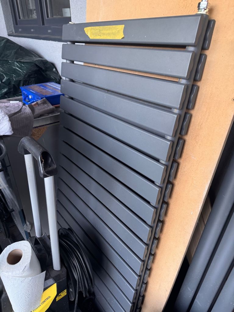 Radiator antracyt 