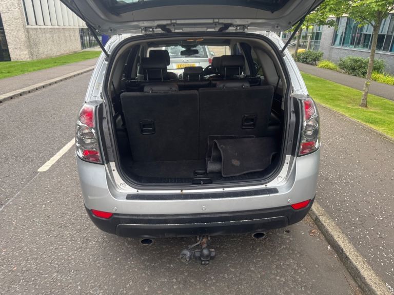 2013 - 7 SEATER- DIESEL- TOWBAR -CHEVROLET CAPTIVA 2.2 4WD*MOT-1 YEAR*like vauxhall Antara Zafira