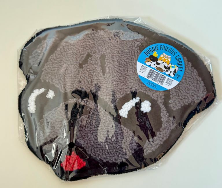 New Doggie Friends Carpet - Cute Dark Grey PUG Dog Face Mat
