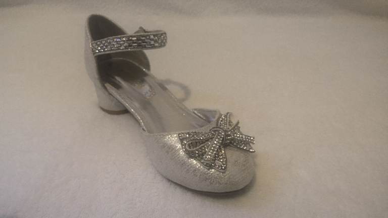 New Monsoon Diamante Bow Shoes -Low Block Heel - Sparkly Silver - UK 9 (EU27)