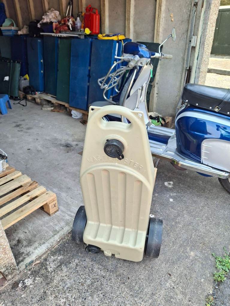 caravan waste water container