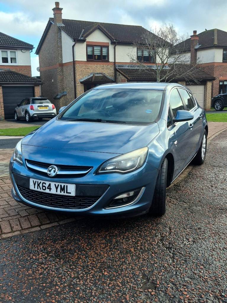 Vauxhall, ASTRA, Hatchback, 2014, Manual, 1956 (cc), 5 doors